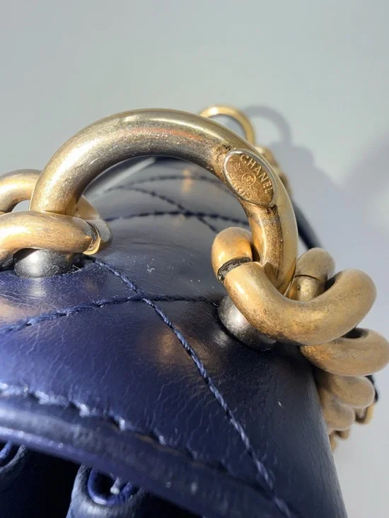 Chanel 2017 Small Paris Cosmopolite Flap Bag Deep Navy Blue - Picture 6 of 16